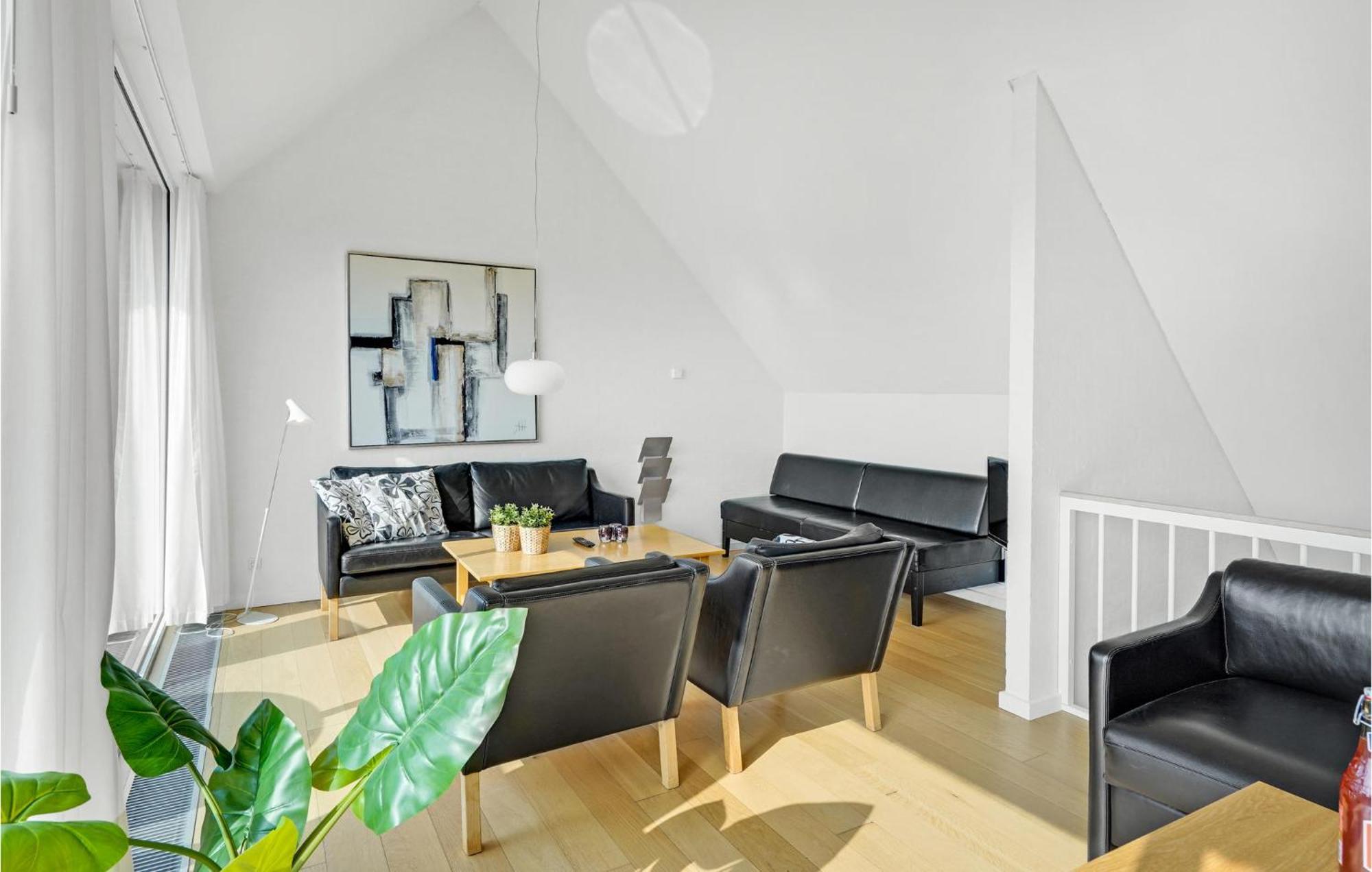 2 Bedroom Cozy Home In Romo Sønderby Exteriör bild